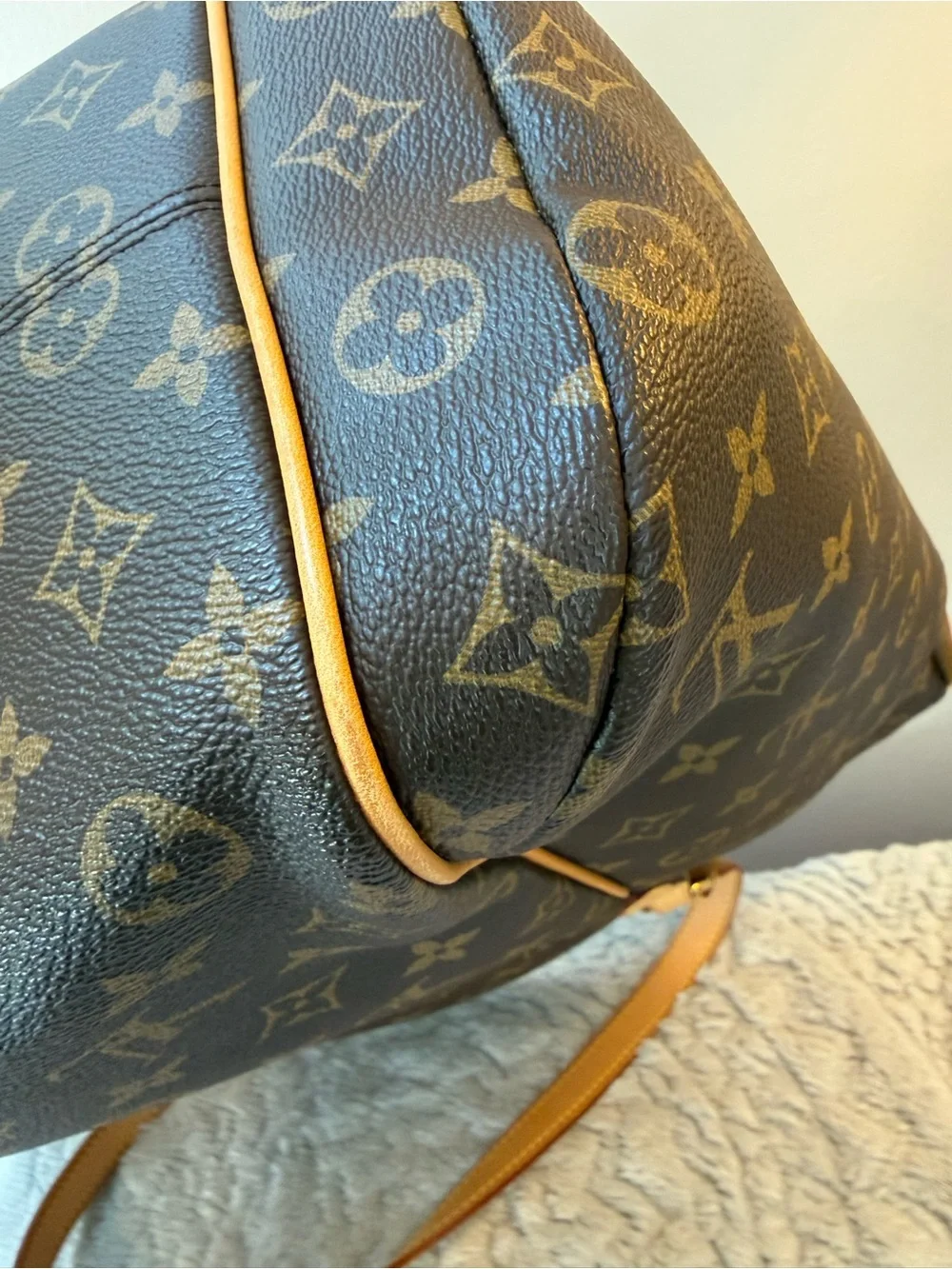 Louis Vuitton Totally GM- Pristine